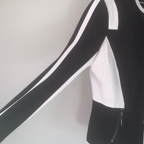 Nygard Zippered Jacket - Picture 3 of 6